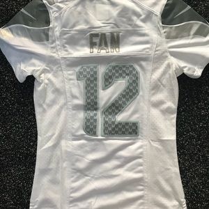 Seahawks Women’s 12th Man Jersey